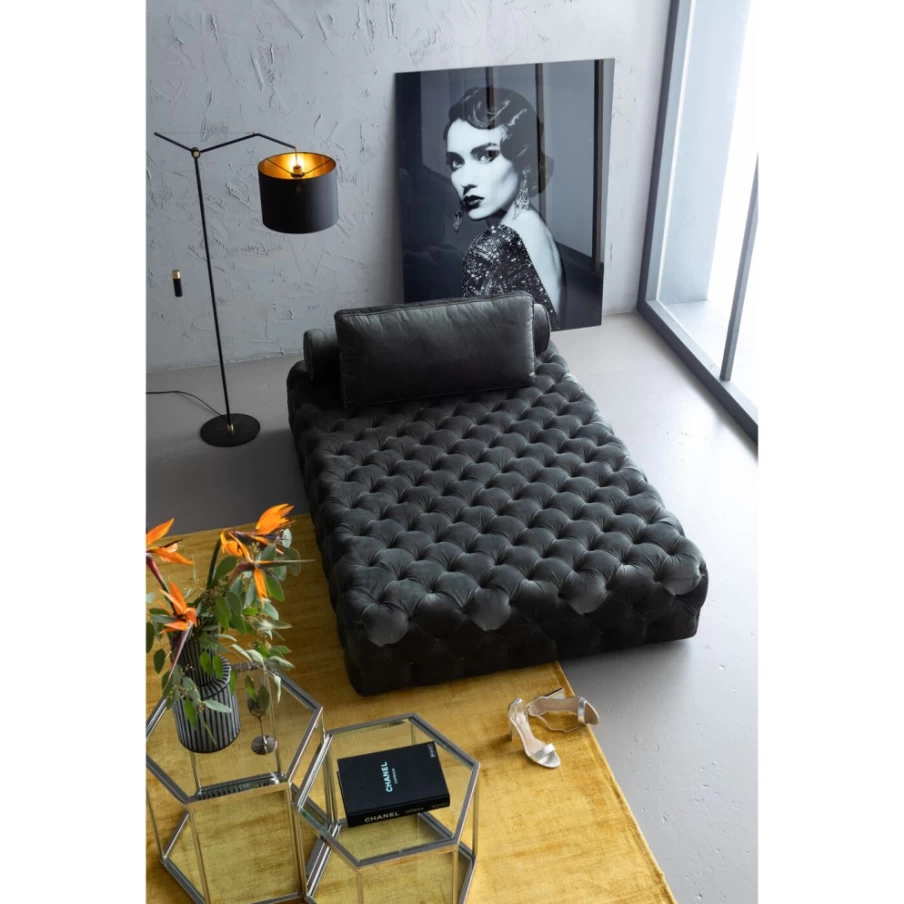 "KARE Design Velvet Grey Button Tufted Lounger Chair – Luxurious Lounge Furniture"