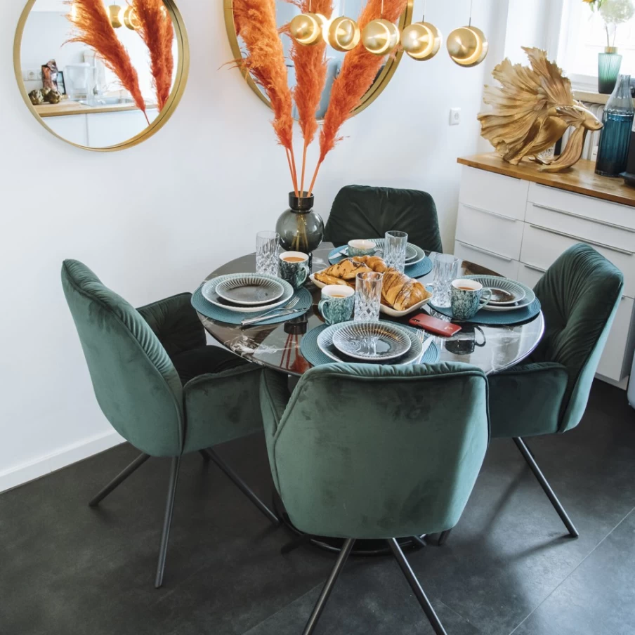 "KARE Design Mila Green Armchair – Modern Comfort with Armrests"