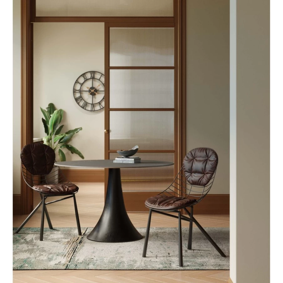 "KARE Design Fynn Brown Modern Chair – Stylish & Comfortable Seating"