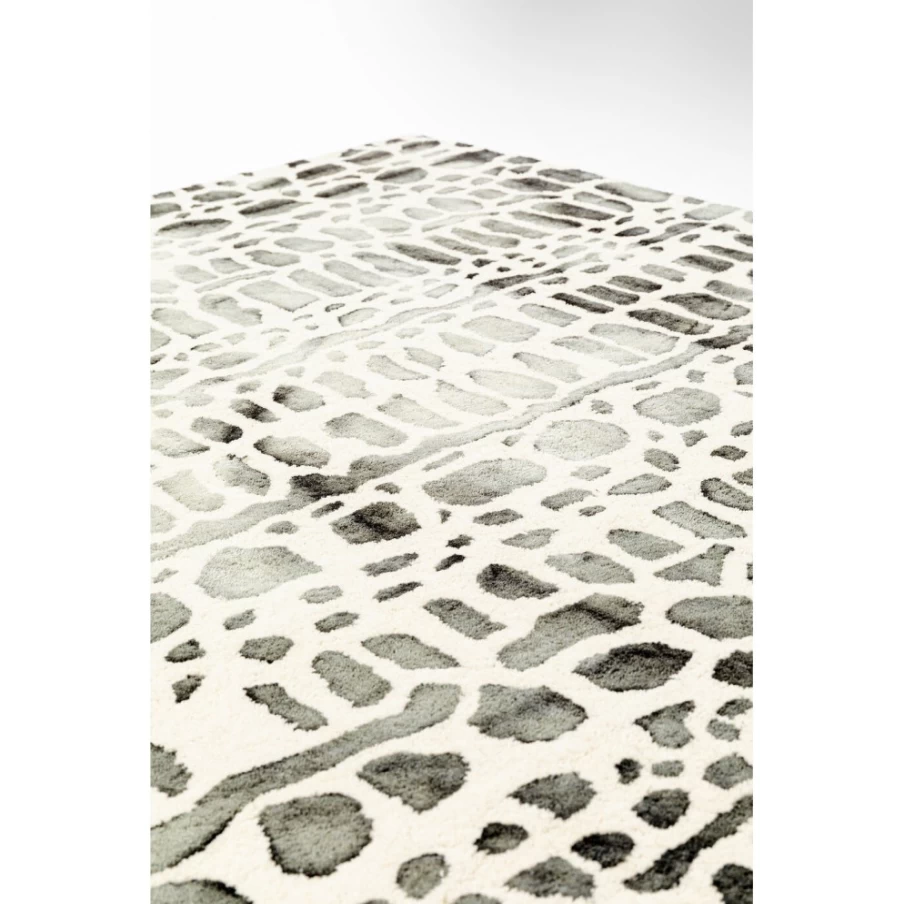 "KARE Design Modern Reptile Pattern Carpet 170x240 cm – Stylish Large Area Rug"