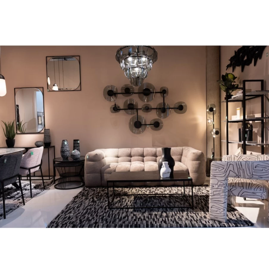 "KARE Design Modern Tripod Chair with Armrests - Stylish & Sturdy Seating for Home or Office"